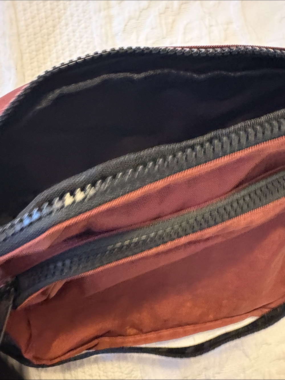 NWT BAGGU Rust Orange Women's Belt Bag with Front Zip Pocket - Picture 4 of 5